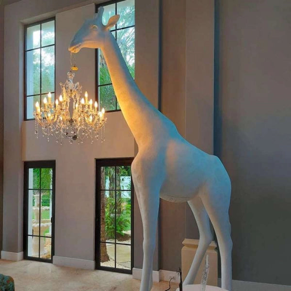 Animal Sculpture Giraffe Floor Lamp